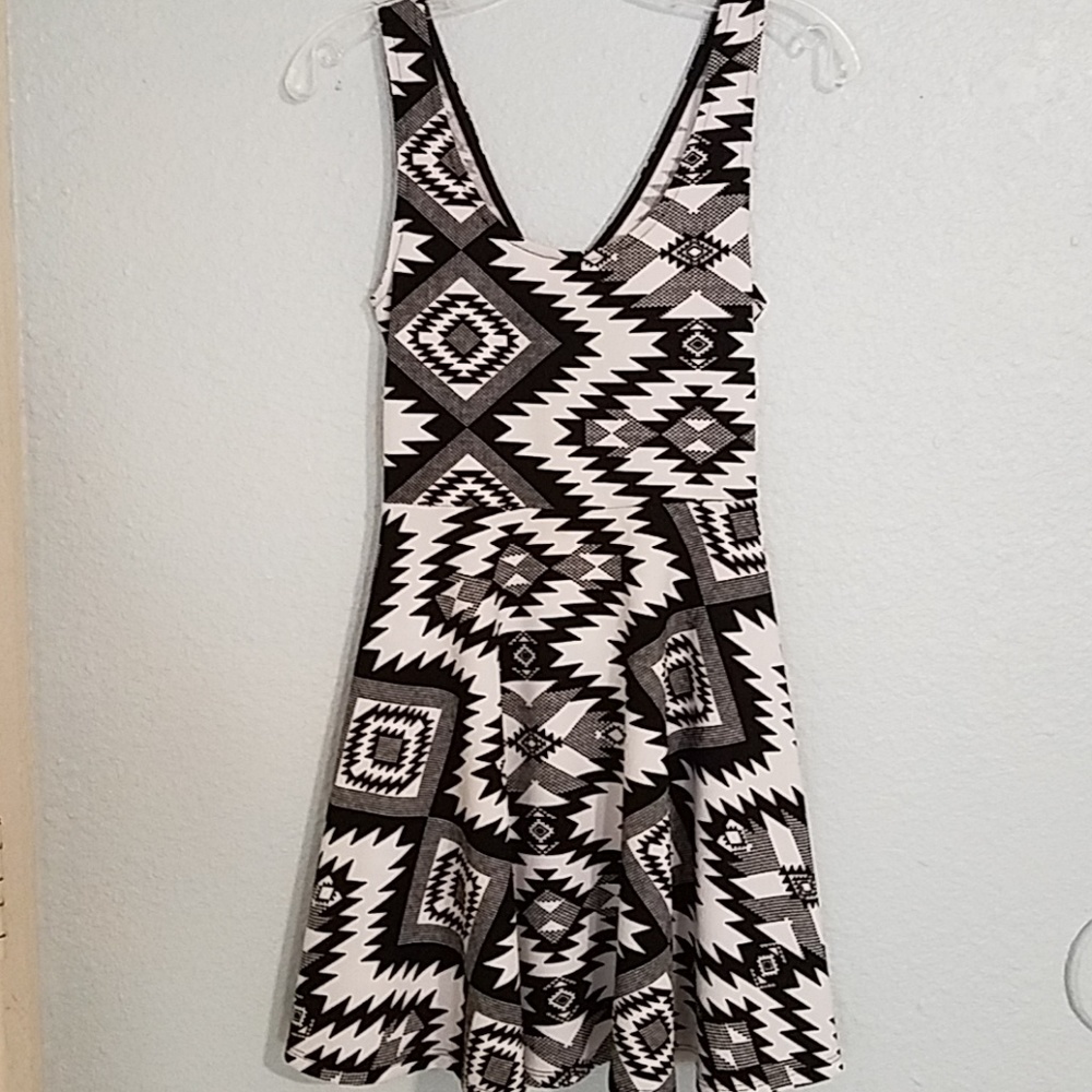 Black and white print dress